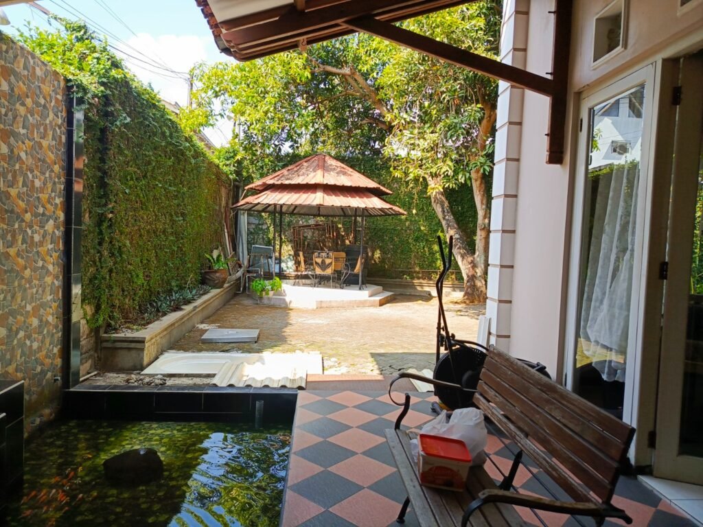 Dijual Rumah Mewah di Ungaran dengan Tanah Luas 700 m²
